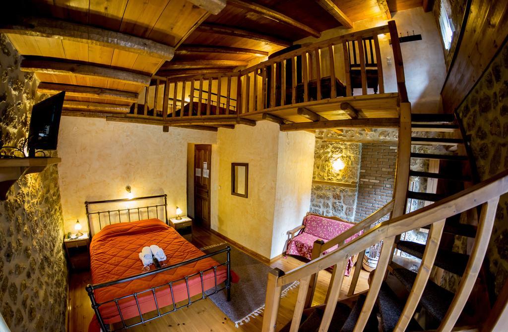 Pigi Tarlampa Hotel Ano Trikala Extérieur photo